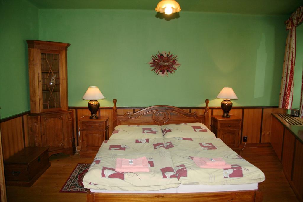 Penzion Kasper Cyklopenzion Jindřichŭv Hradec Quarto foto