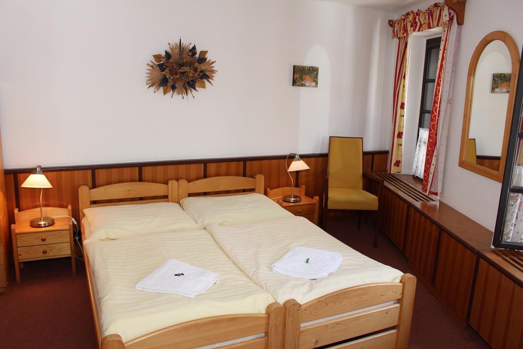 Penzion Kasper Cyklopenzion Jindřichŭv Hradec Quarto foto